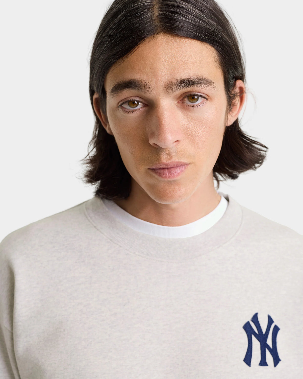 Sporty & Rich Heritage Yankees Serif Crewneck Heather Gray