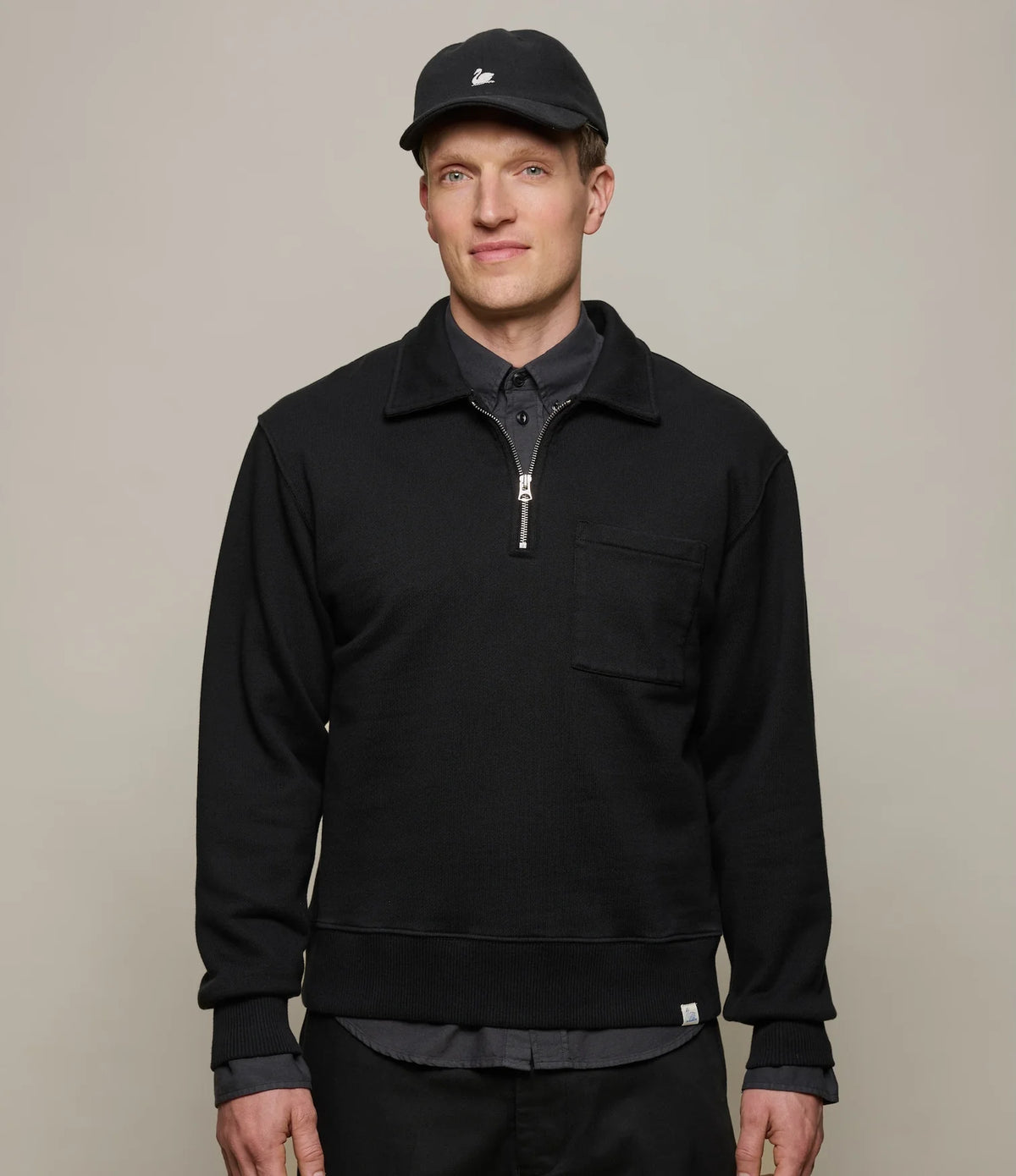 Merz B.Schwanen Authentic Fleece Polo Collared Half-Zip Cotton Sweatshirt Black