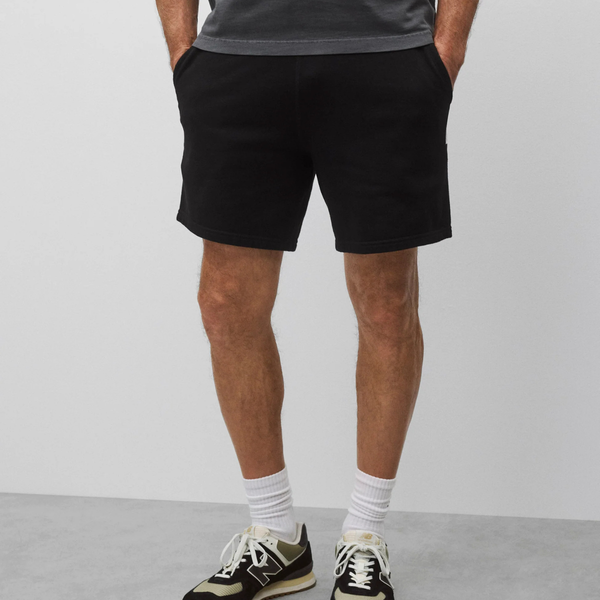 Midweight Terry Standard Sweatshort Black