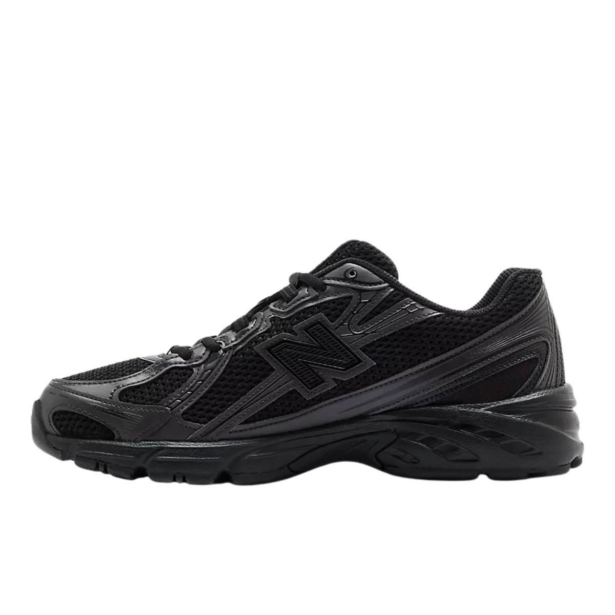 New Balance 740 Core Black/Black Cement 