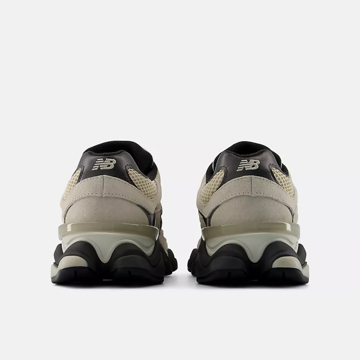 New Balance 9060 Timberwolf/Black Cement