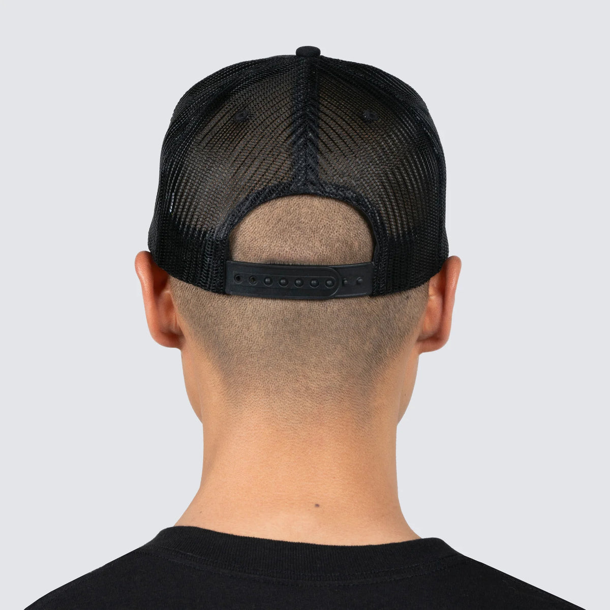 HORSE TRUCKER - BLACK