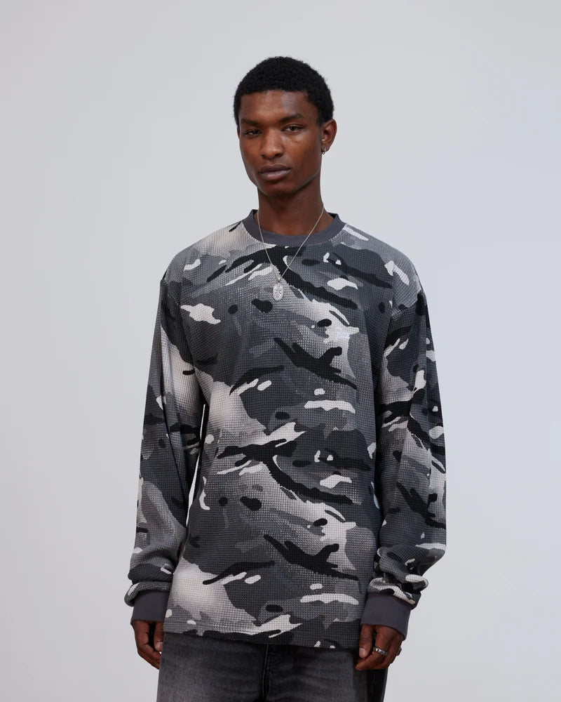 Patta Ghost Spray Camo Waffle Long Sleeve Jet Black