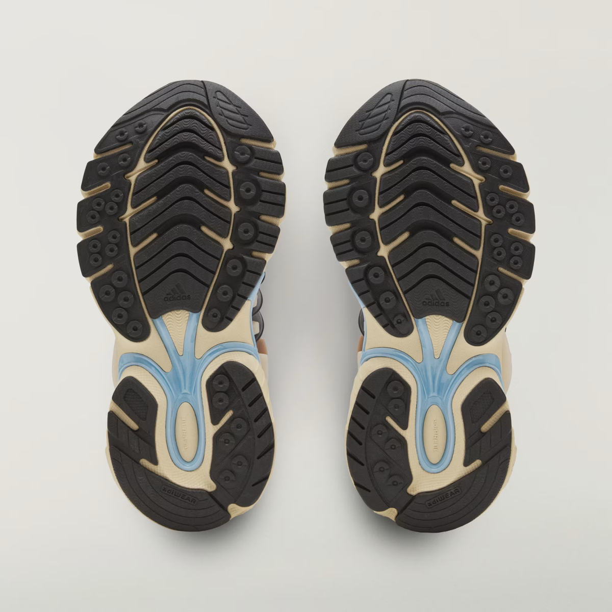 Pharrell William Adistar Jellyfish Crystal Sand/Trace Brown/Core Black 