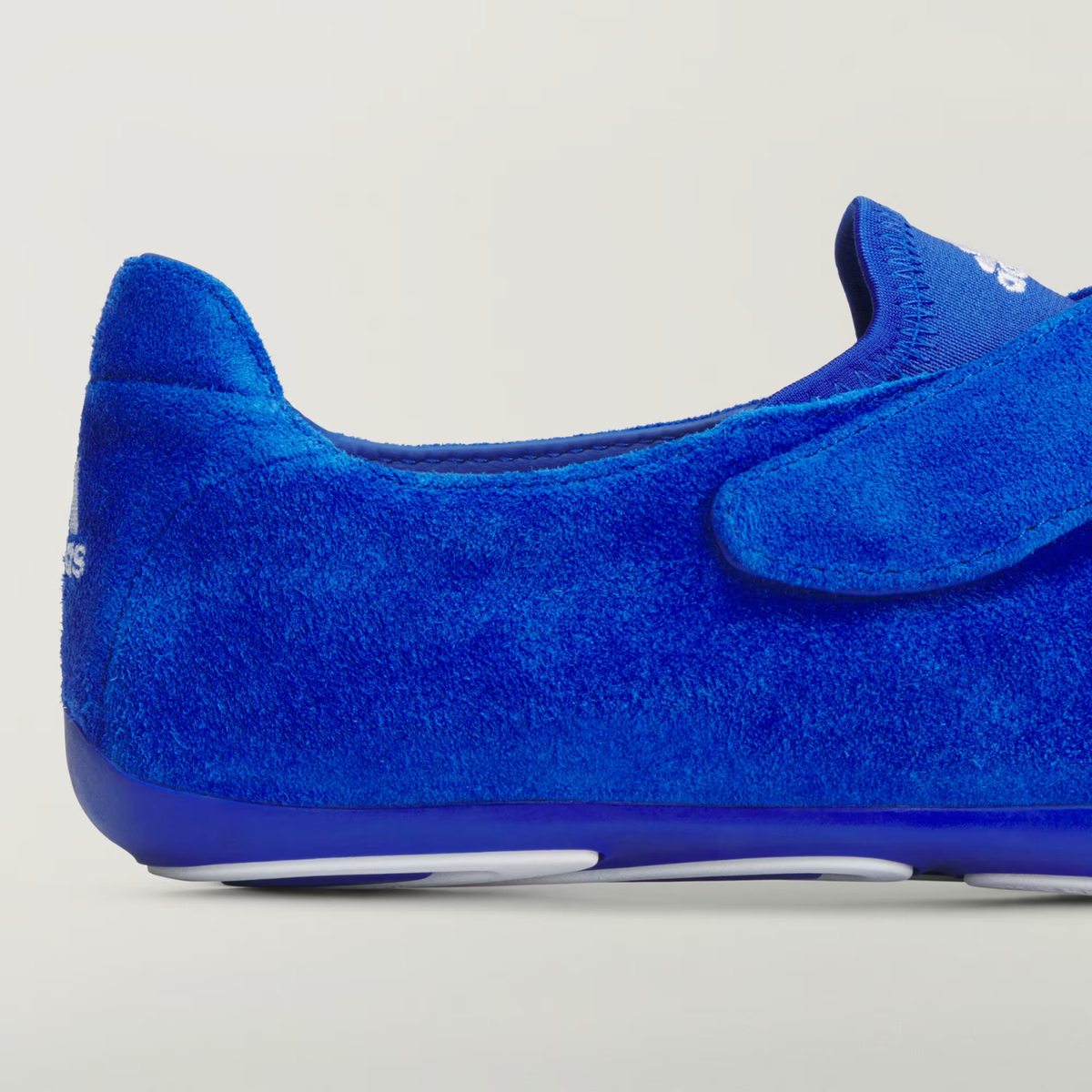 Pharrell Williams Vario Flat Earther Blue/White