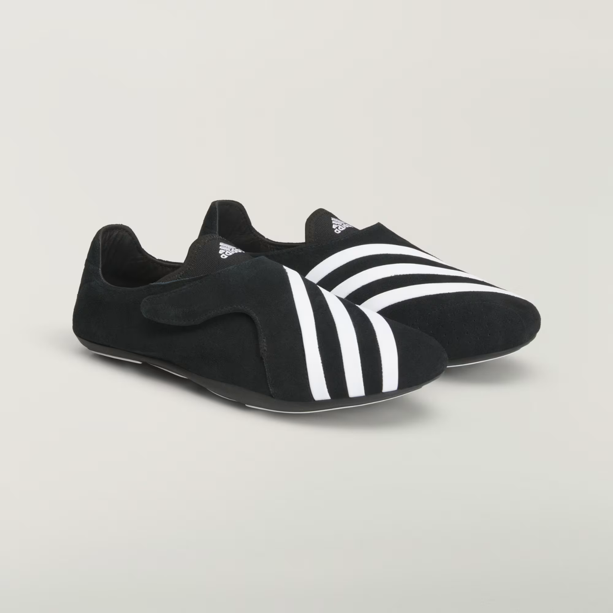 Pharrell Williams Vario Flat Earther Core Black/White KJ0953 
