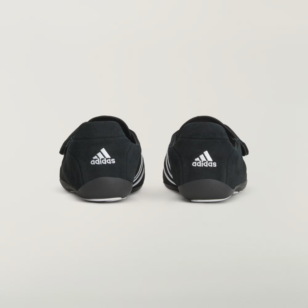Pharrell Williams Vario Flat Earther Core Black/White KJ0953 