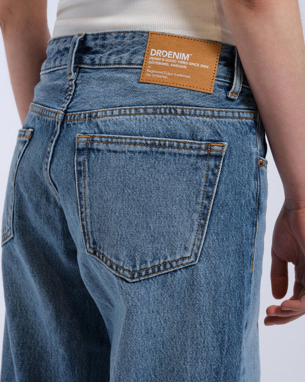 Dr. Denim W Rhue Jean Stream Sky Fade