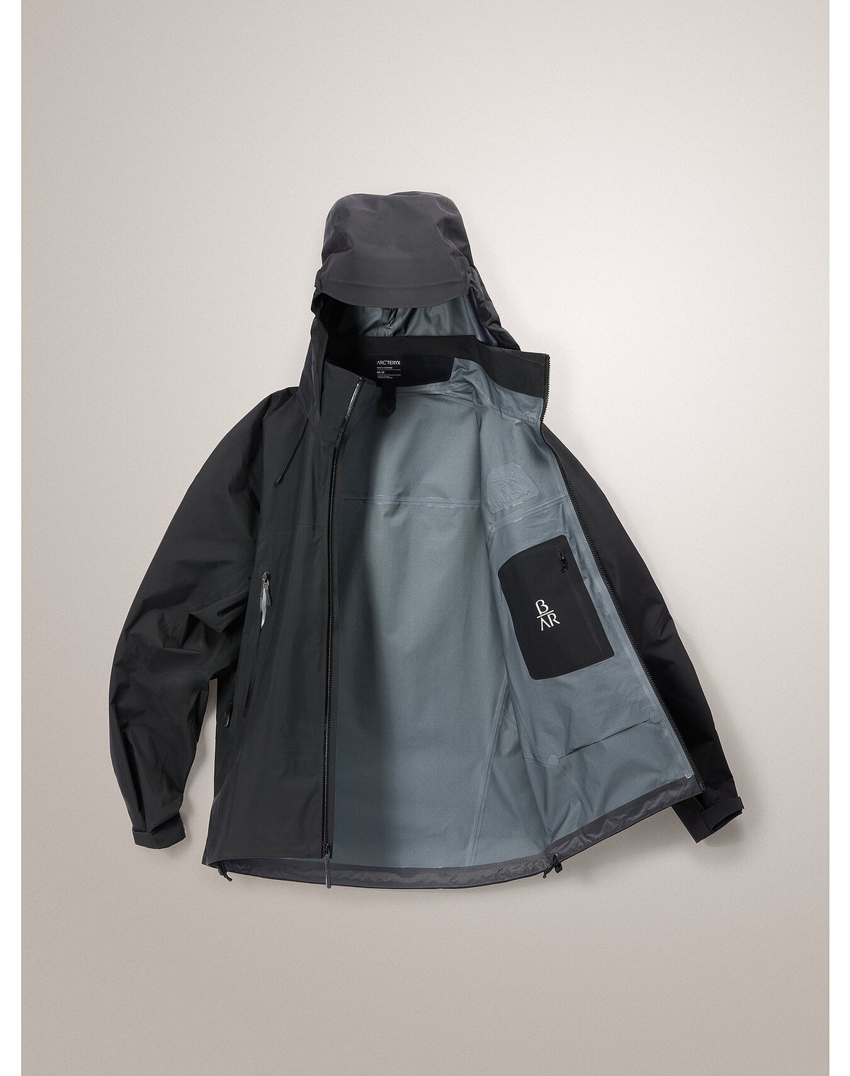 BETA AR JACKET - BLACK | ARC’TERYX - Momentum Clothing