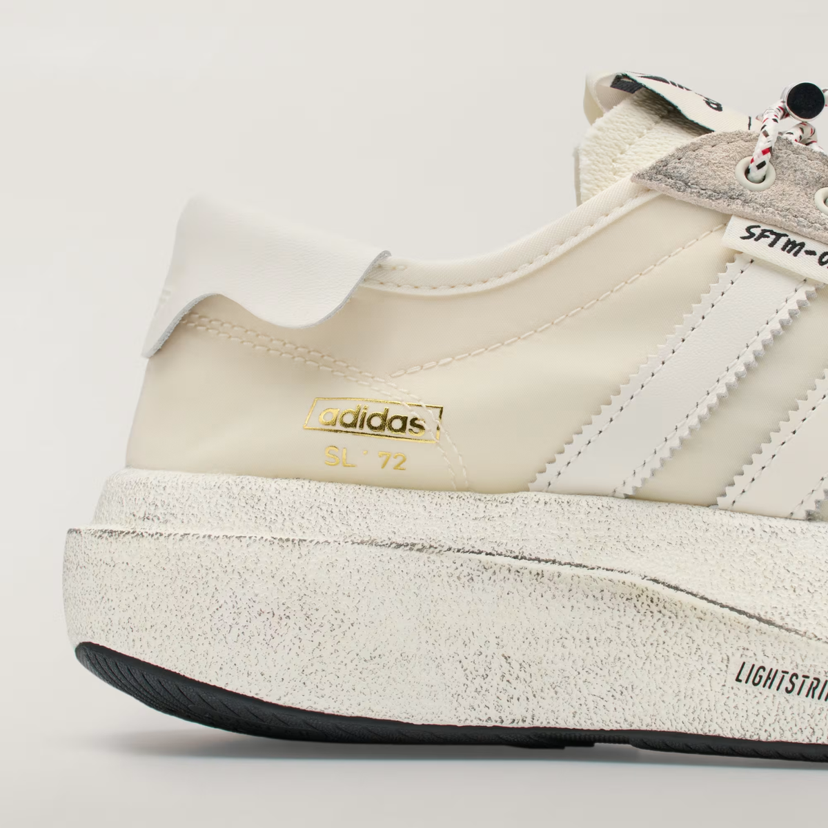 SL 72 Pro Song For The Mute Cream White/Core White/Off White 