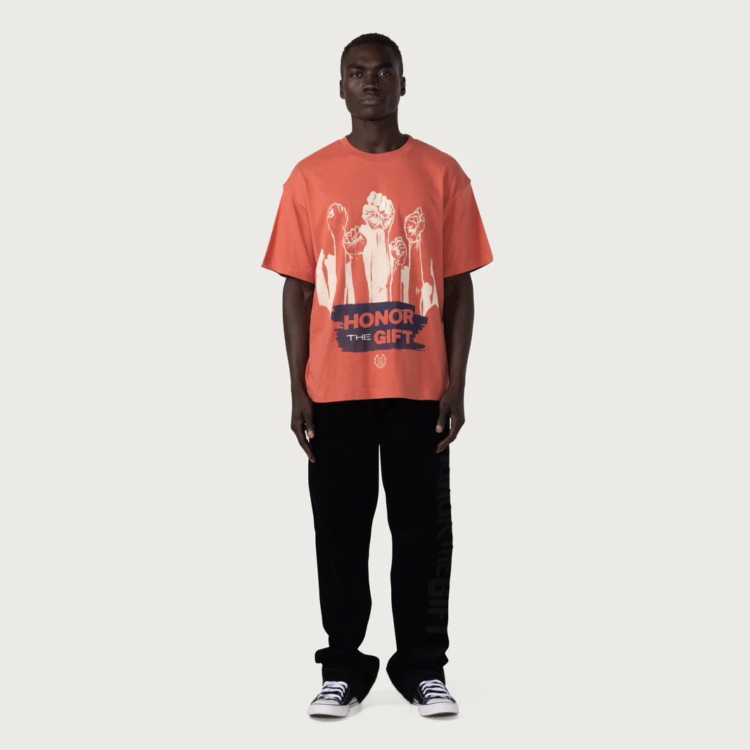 DIGNITY SS TEE