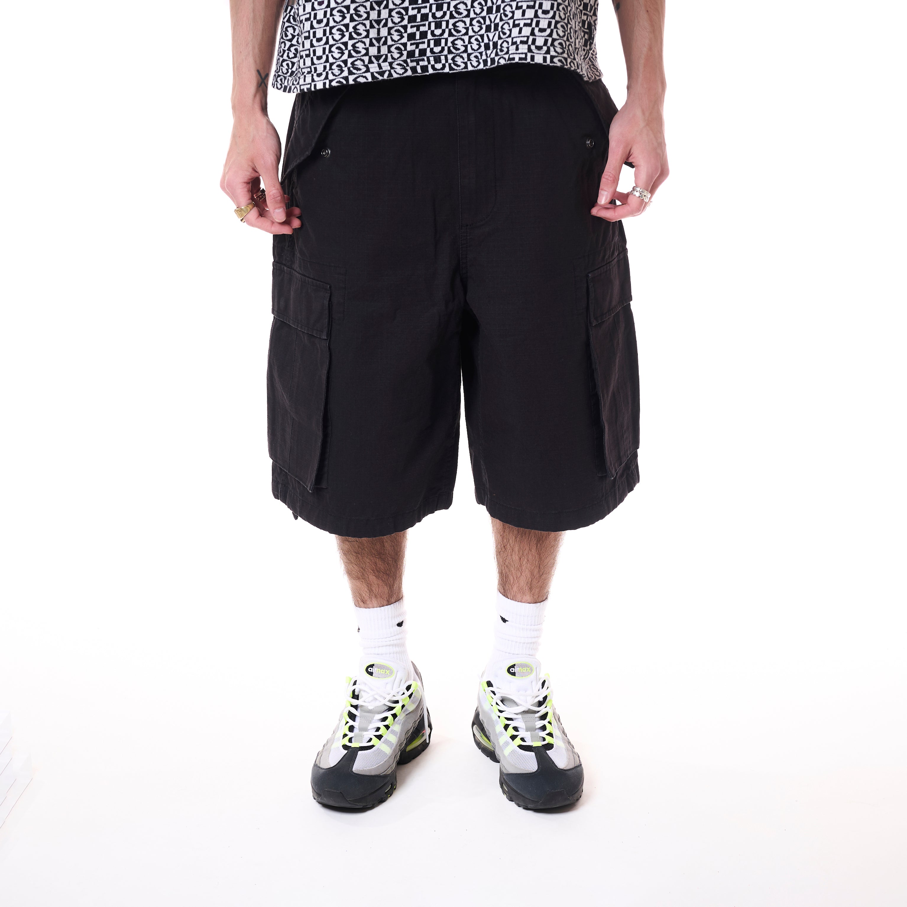 早期完売★Stussy★CARGO SHORT RIPSTOP ショートパンツ BLACK 楽天市場】ステューシー STUSSY ショートパンツ ポリ トラック