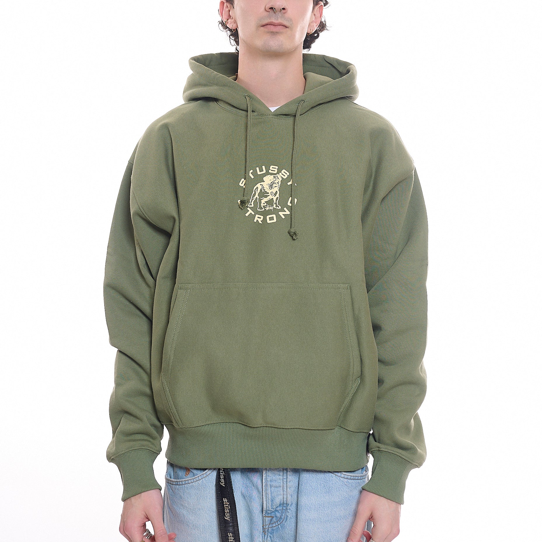 Stüssy I Momentum Clothing