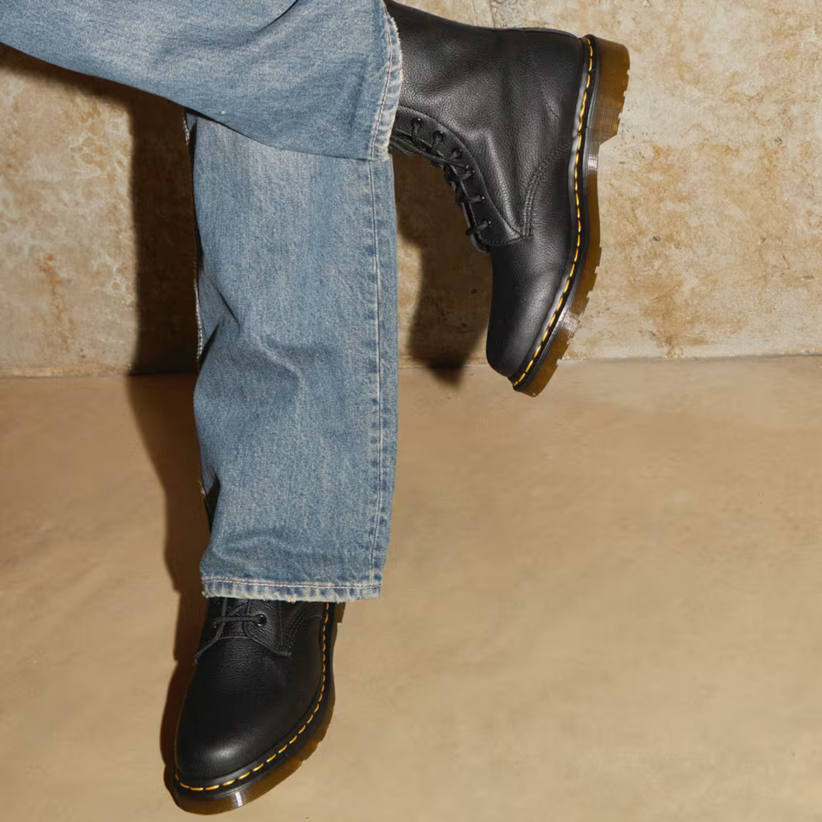 Black virginia dr martens deals