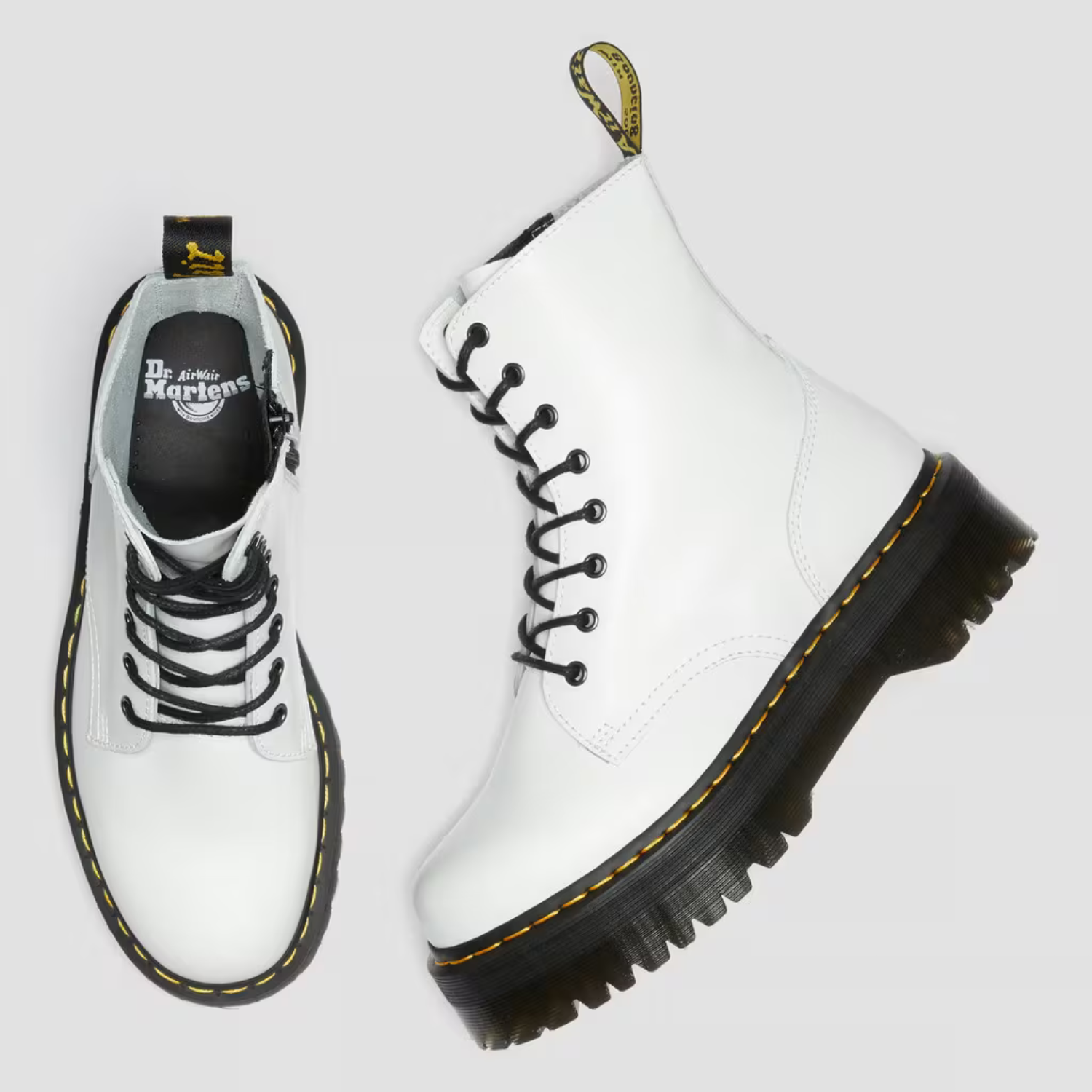 JADON SMOOTH LEATHER PLATFORM WHITE DR. MARTENS Momentum Clothing