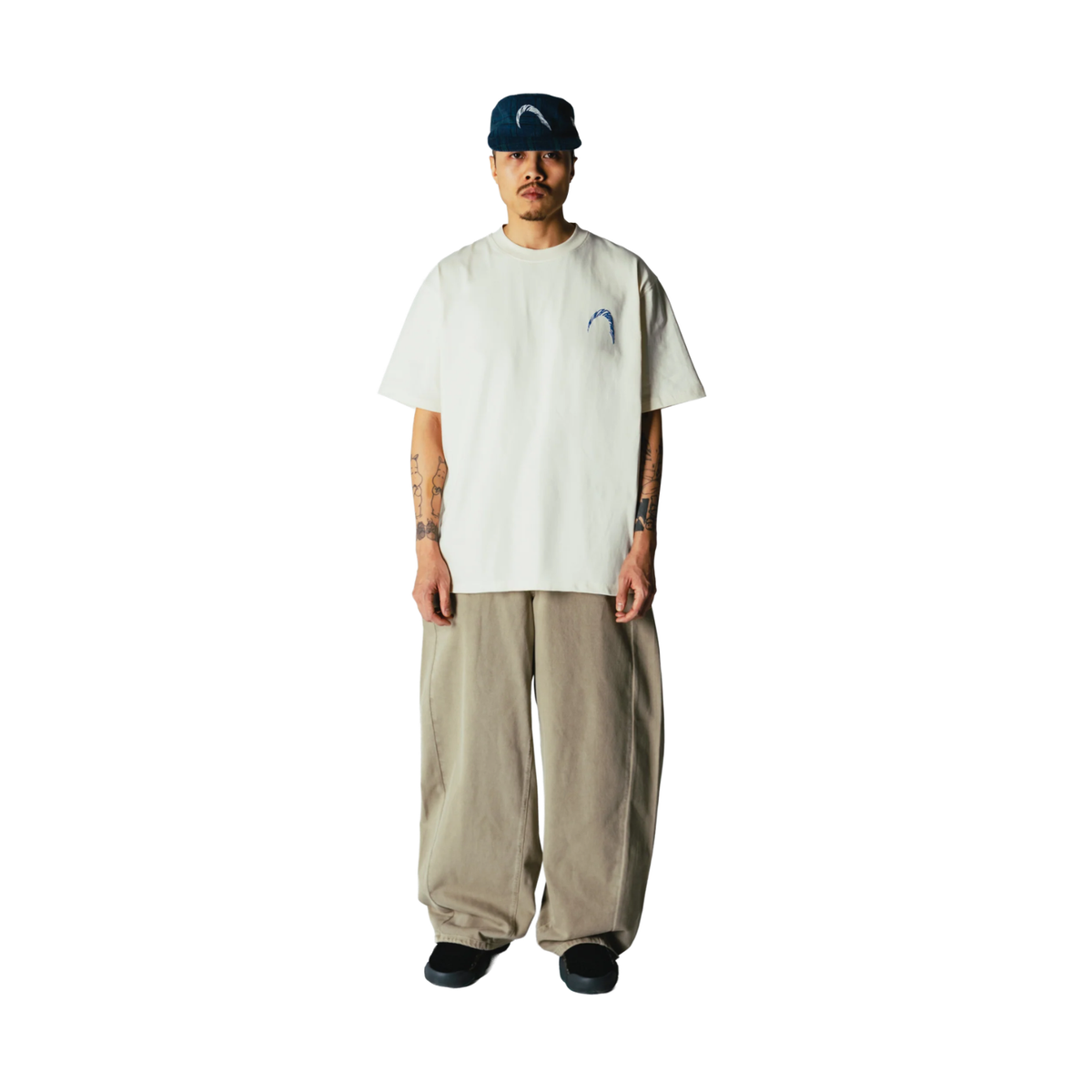 Woodbird Baine Warp Tee Off White/Cobalt Blue