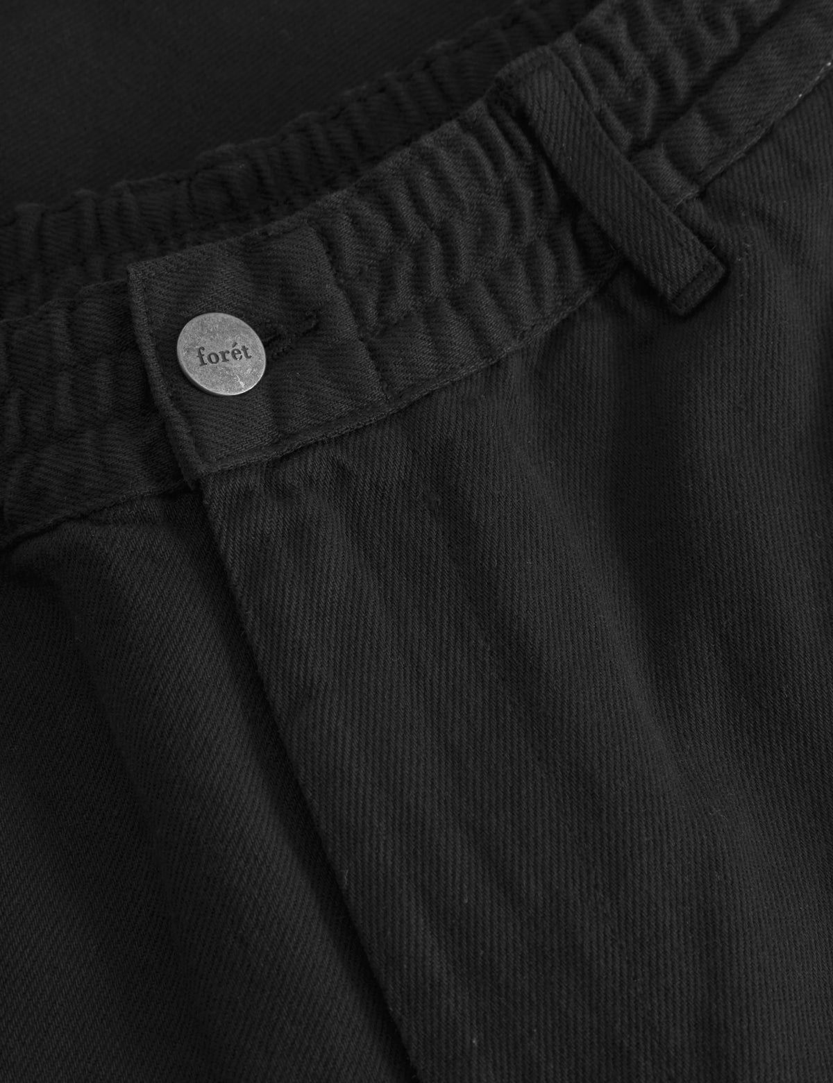 Forét Clay Twill Shorts Black