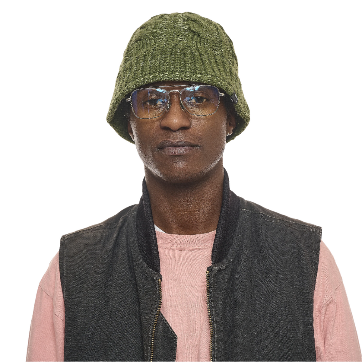 CABLE KNIT BUCKET HAT