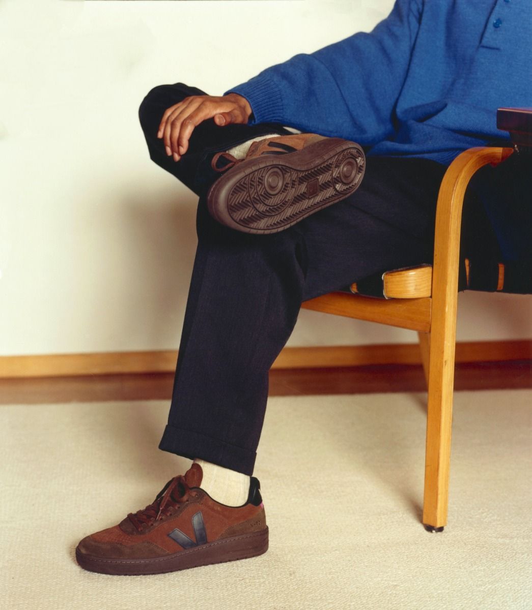 Veja M V-90 Walnut Black