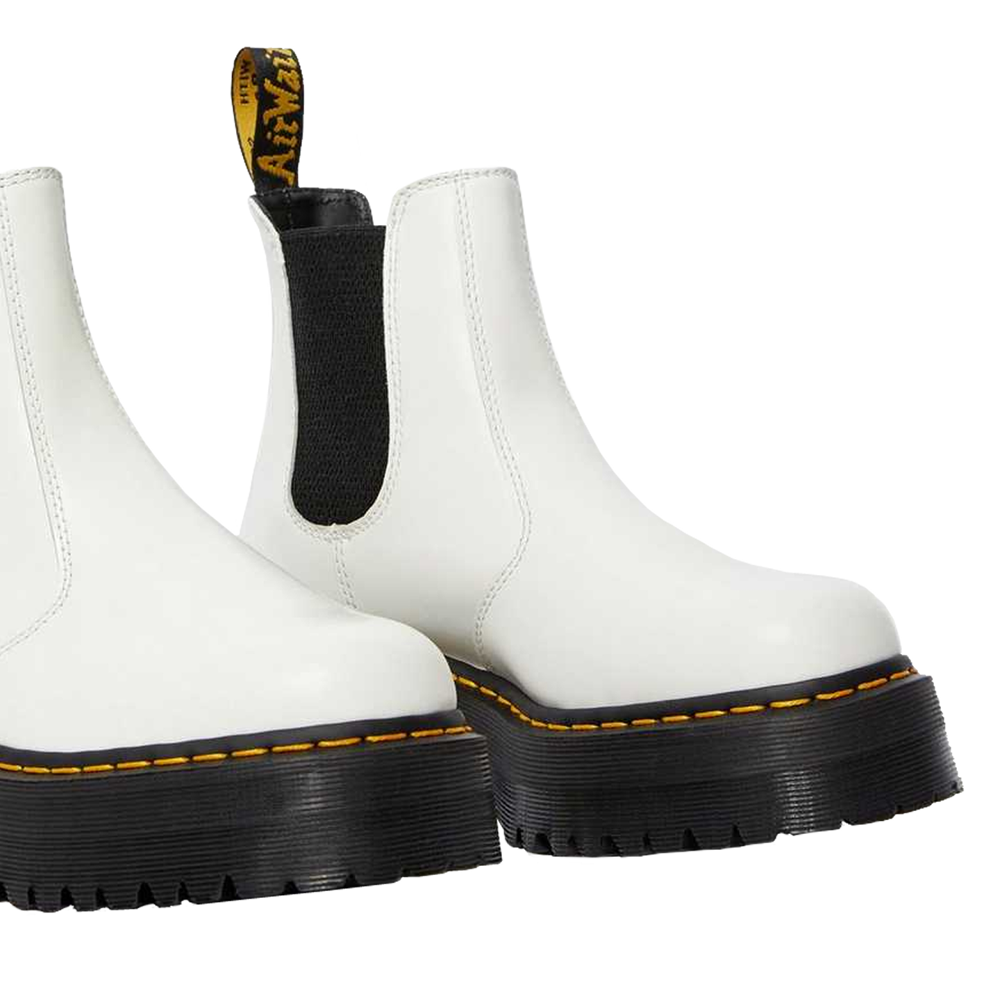Dr martens 2025 platform white