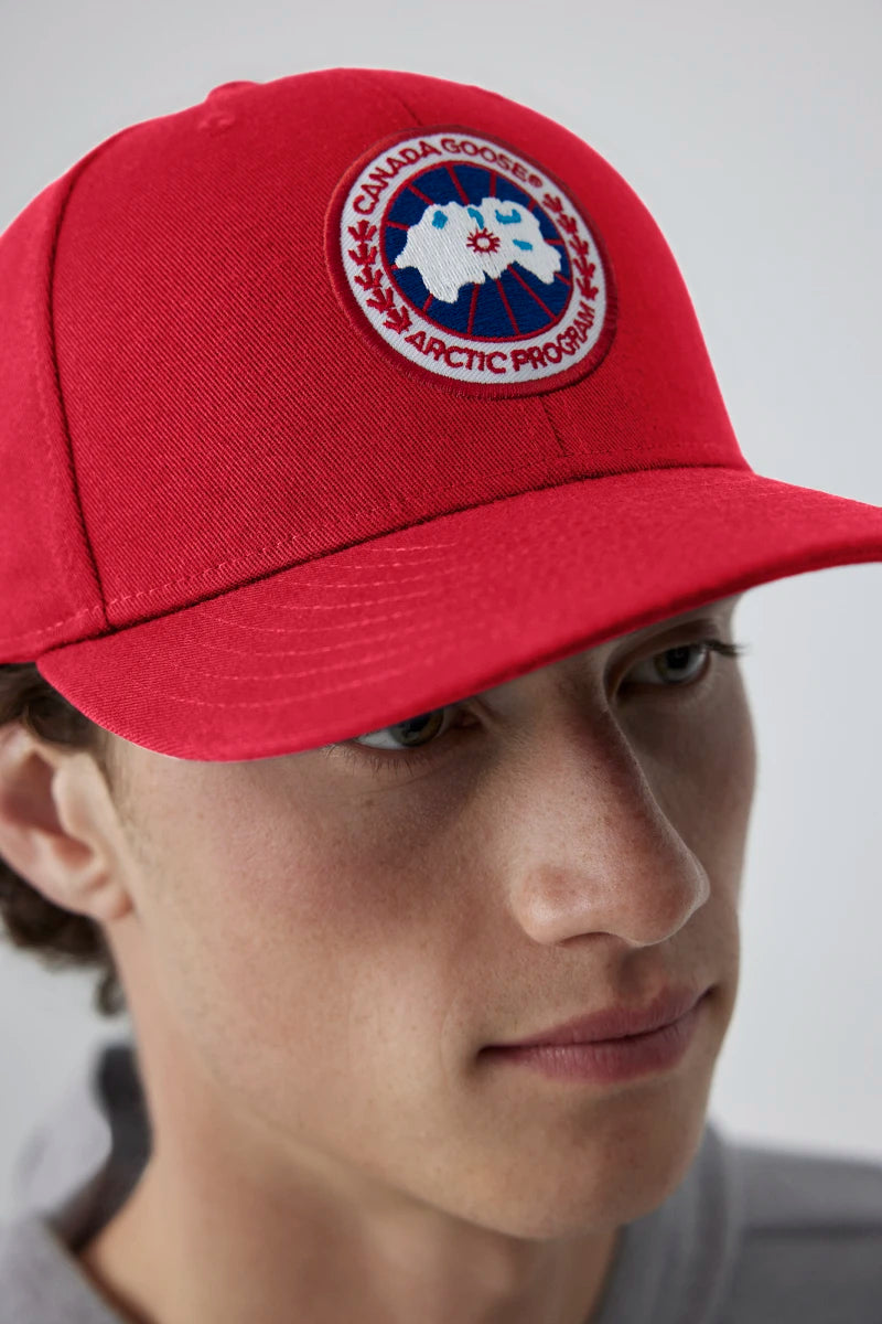 Canada goose red hat 2025