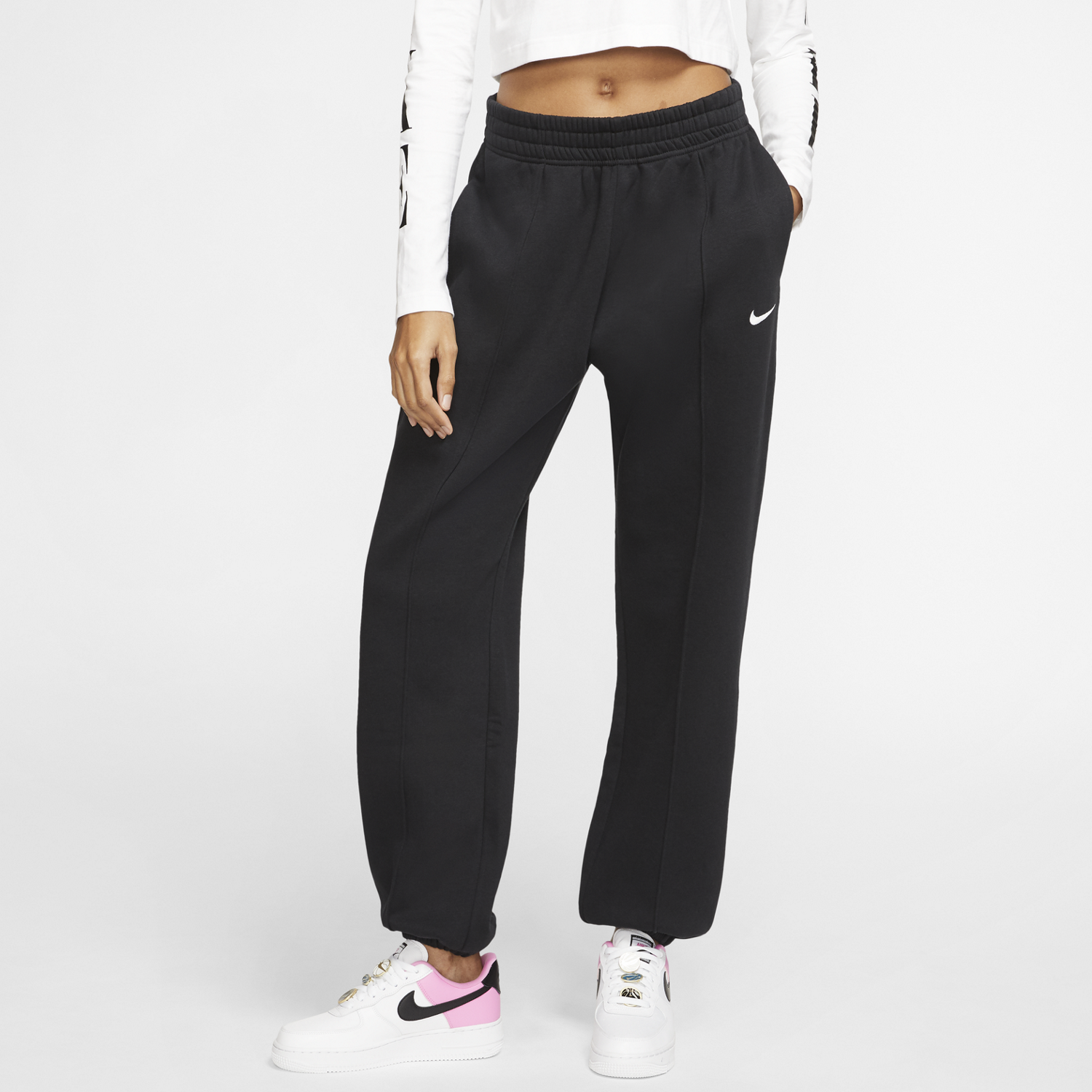 Nike clearance fleece bottoms