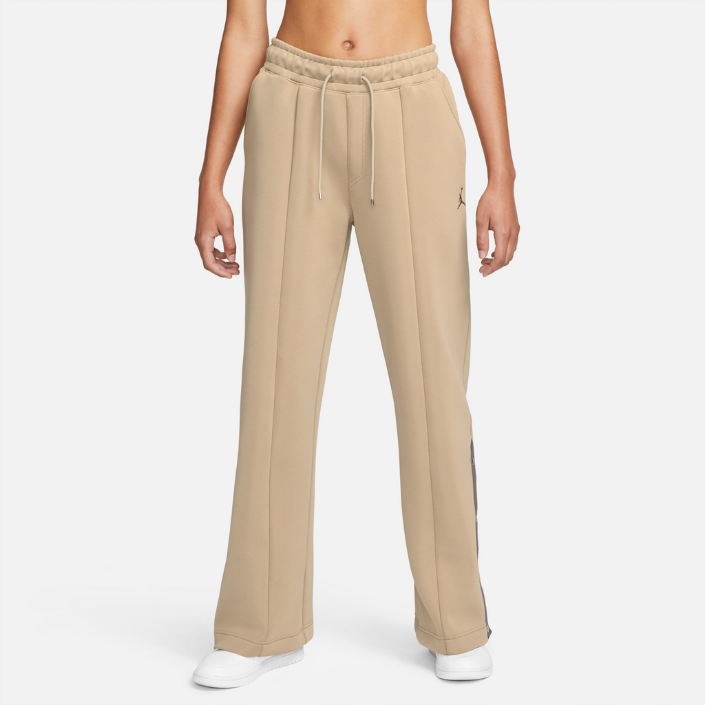 Women’s Classic Fit Pant Khaki