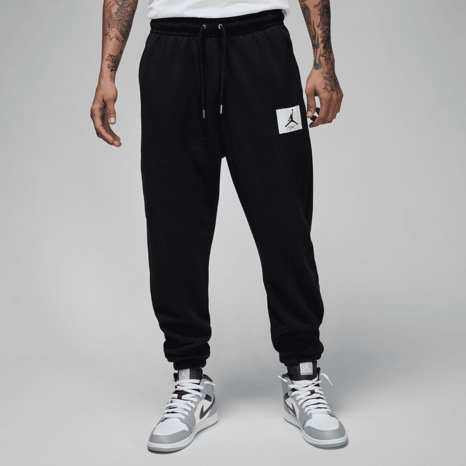 Nike Air fleece sweatpants in black - BLACK