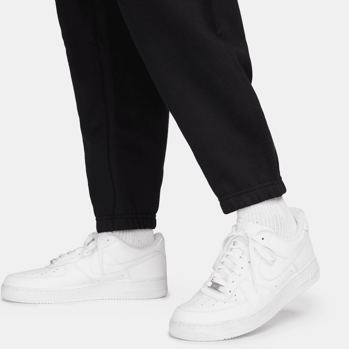 SOLO SWOOSH SWEATPANT
