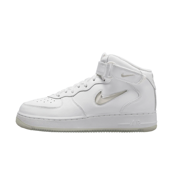 Nike Air Force 1 '07 Mid Women's Shoe. Nike CA