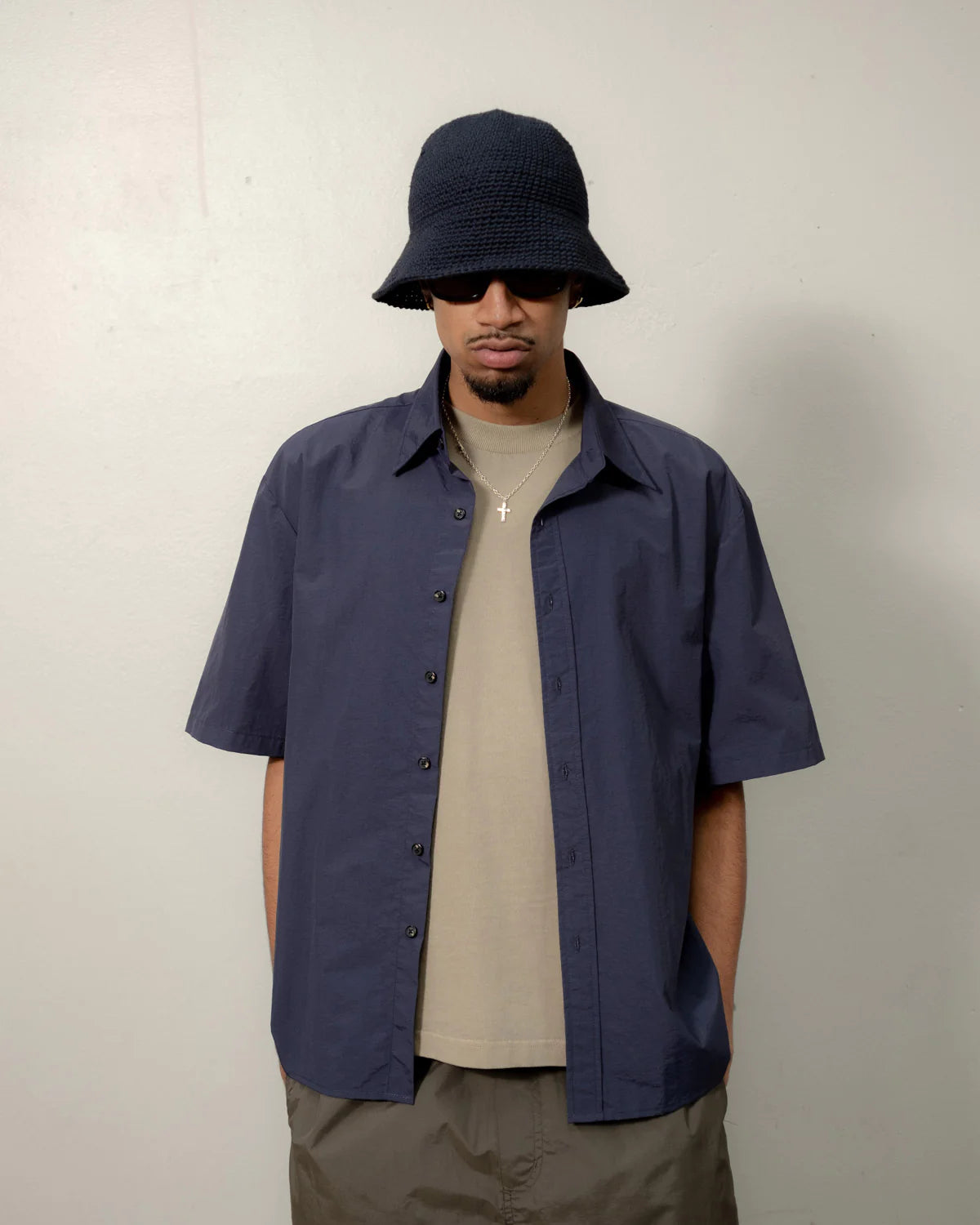 CROCHET BUCKET HAT - NAVY