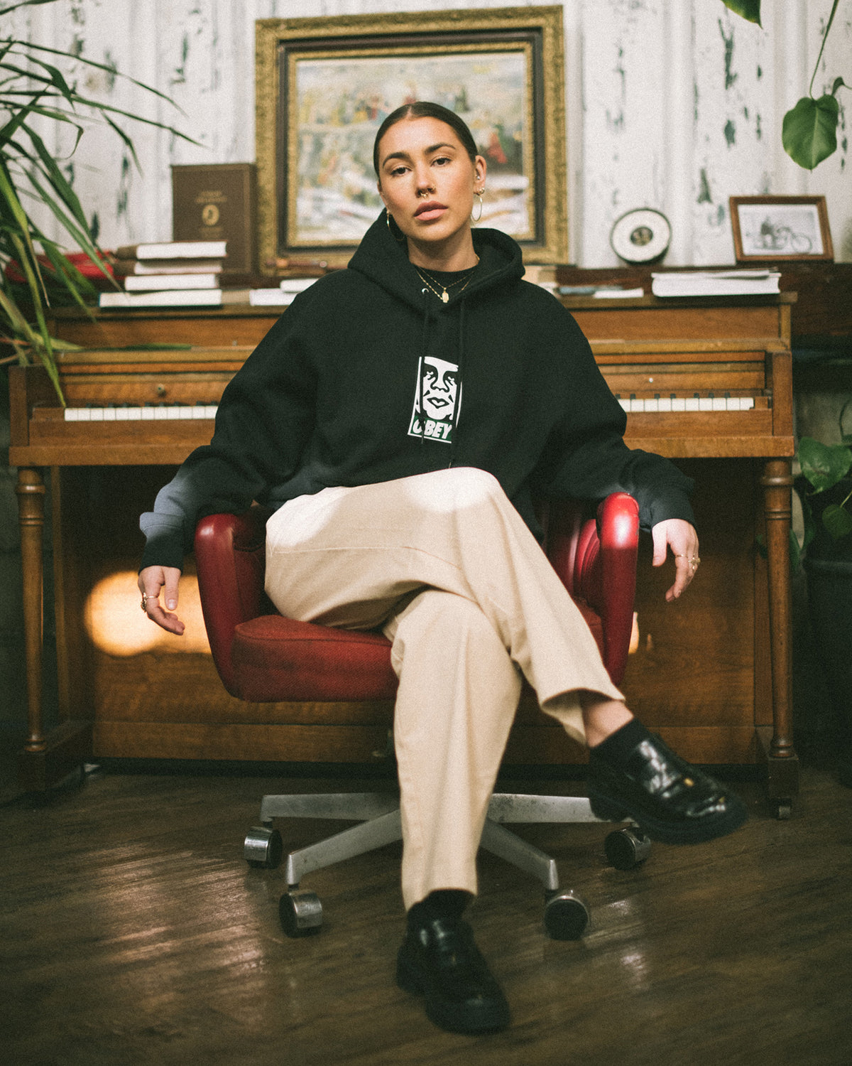 OBEY M'S HOODIES MOMENTUM HAS A POSSE HOODIE