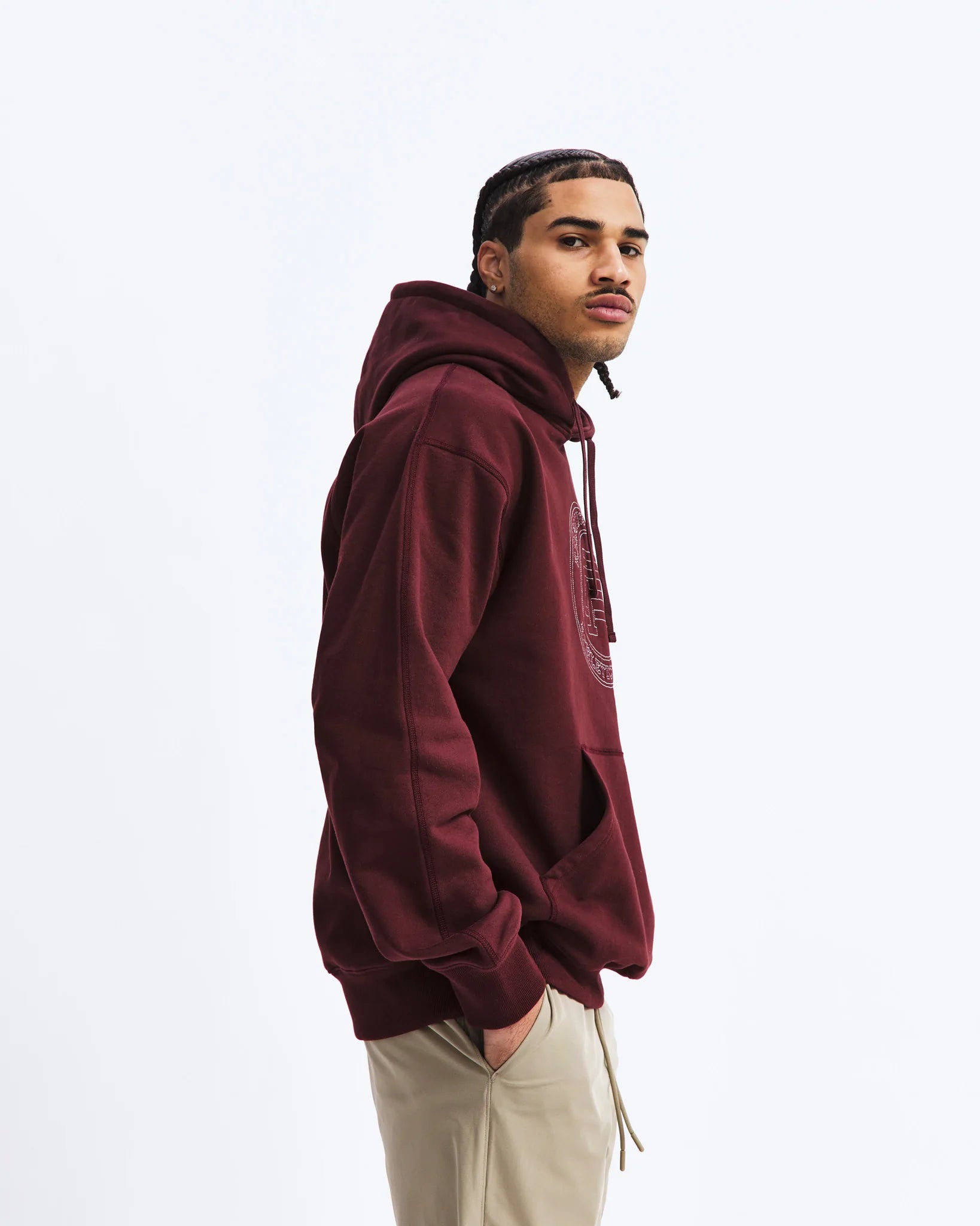 CONTRAST STITCH PULLOVER HOODIE - CRIMSON I REIGNING CHAMP - Momentum  Clothing