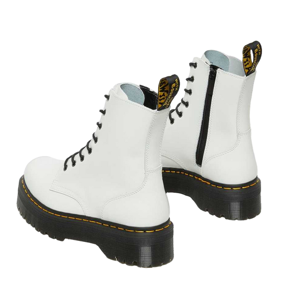 White dr 2025 martens womens